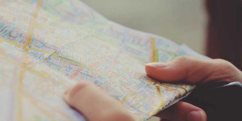 A Wobbling Jet from an Interstellar Comet